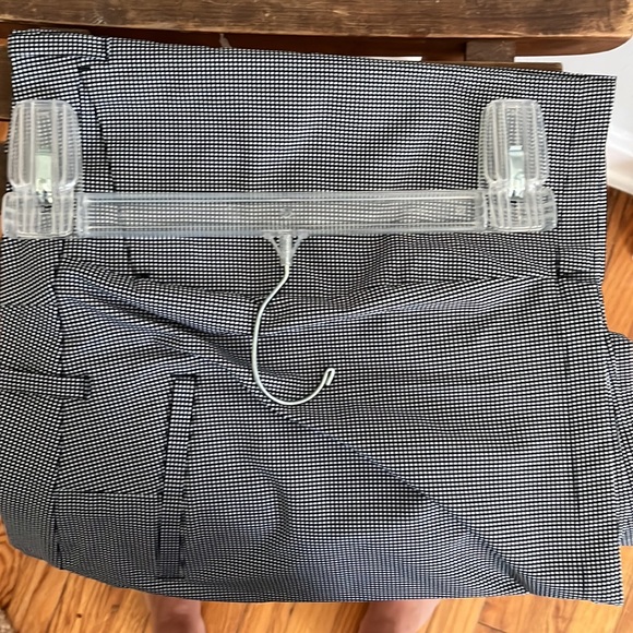 PGA Tour Ladies Golf Shorts - Picture 13 of 13